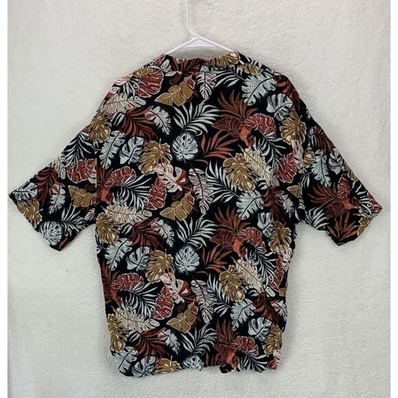 Breezy Men’s Size Large Hawaiian Shirt Short Sleeve Tropical Button Front Casual - Picture 11 of 12